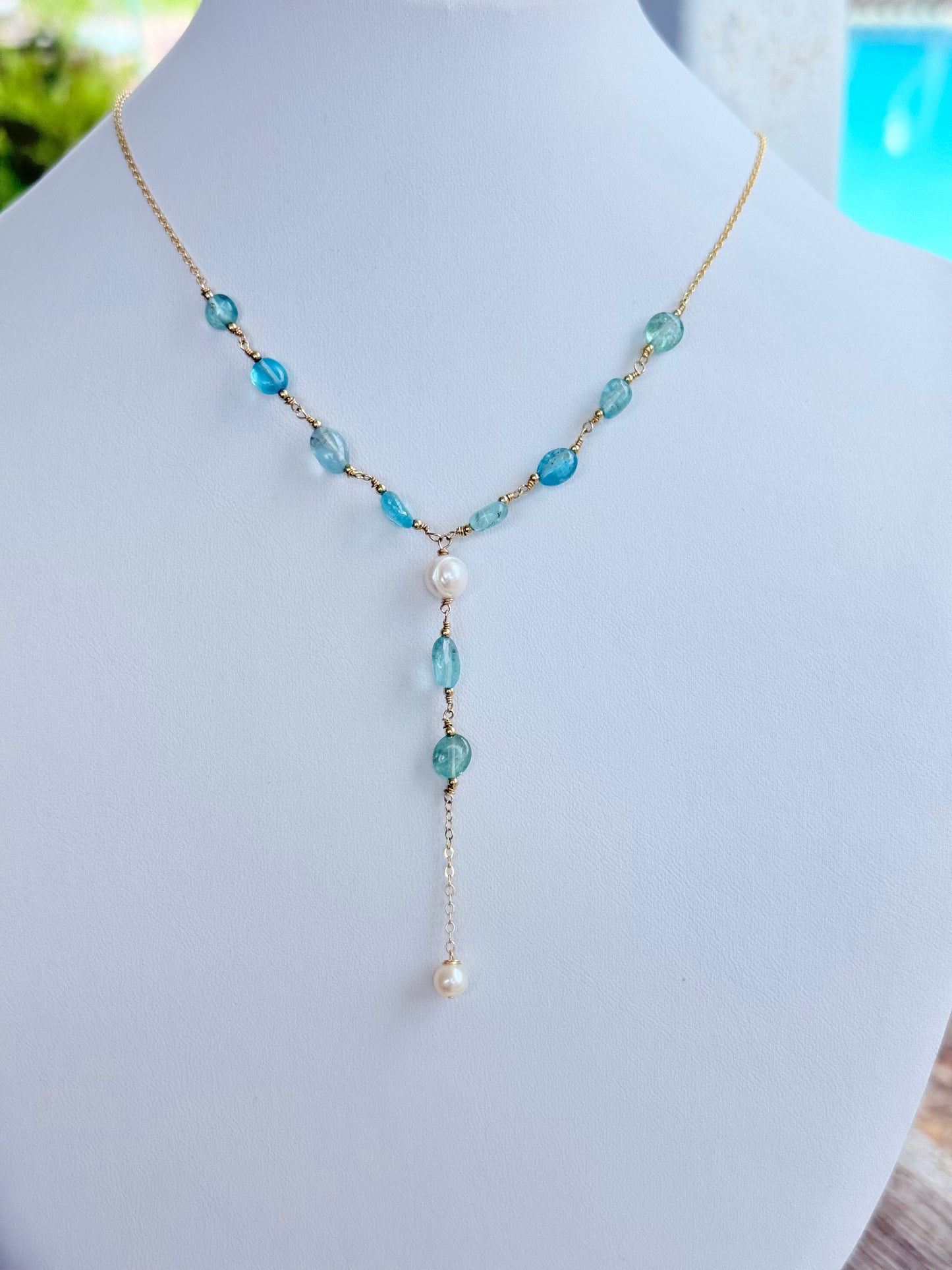 Lia - Apatite Lariat Modern Bridal Necklace - Nury M Jewelry