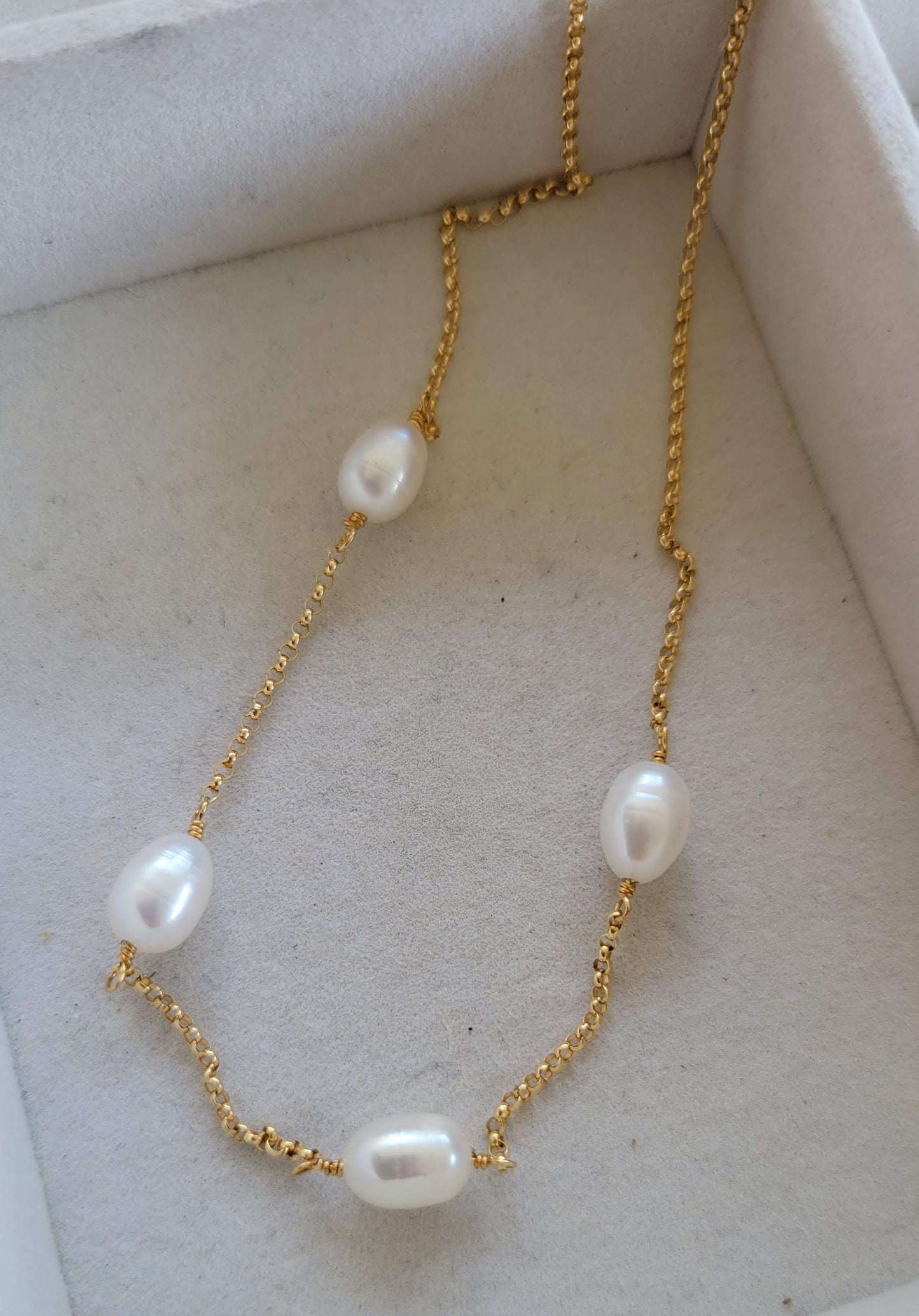 Pearl Necklace - Jewelry - Nury M Jewelry